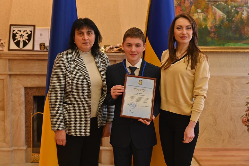 Подякою Міністерства молоді та спорту України  відзначили наймолодшого учасника волонтерського руху