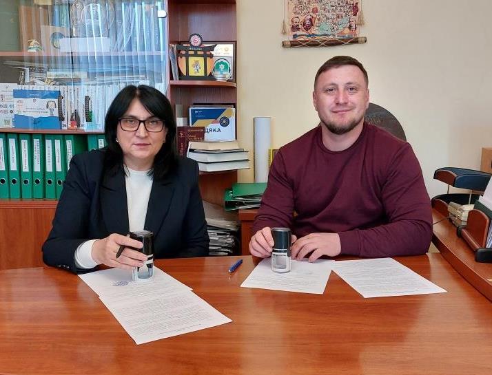 Департамент освіти і науки, молоді та спорту Закарпатської ОВА та Федерація адаптивних видів спорту підписали Договір  про умови та порядок організації співробітництва