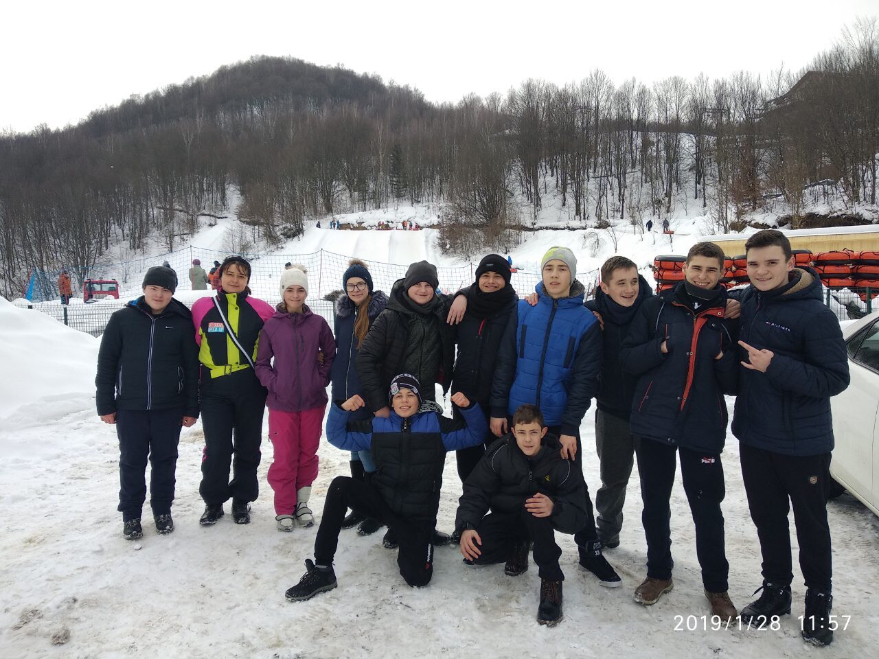 Берегівські школярі катаються на лижах за спеціальною соціальною програмою