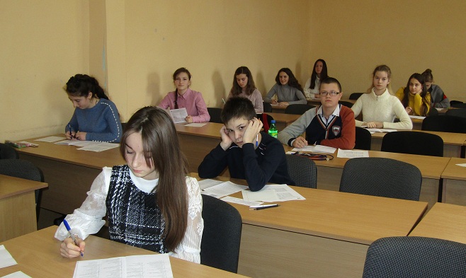 Майбутні біологи змагалися за першість