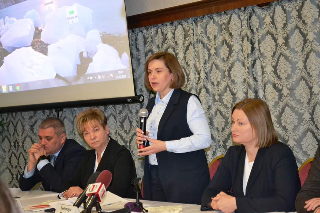 Відбулася зустріч заступника міністра освіти і науки Любомири Мандзій із вчителями, які працюють у школах із навчанням угорською та румунською мовами