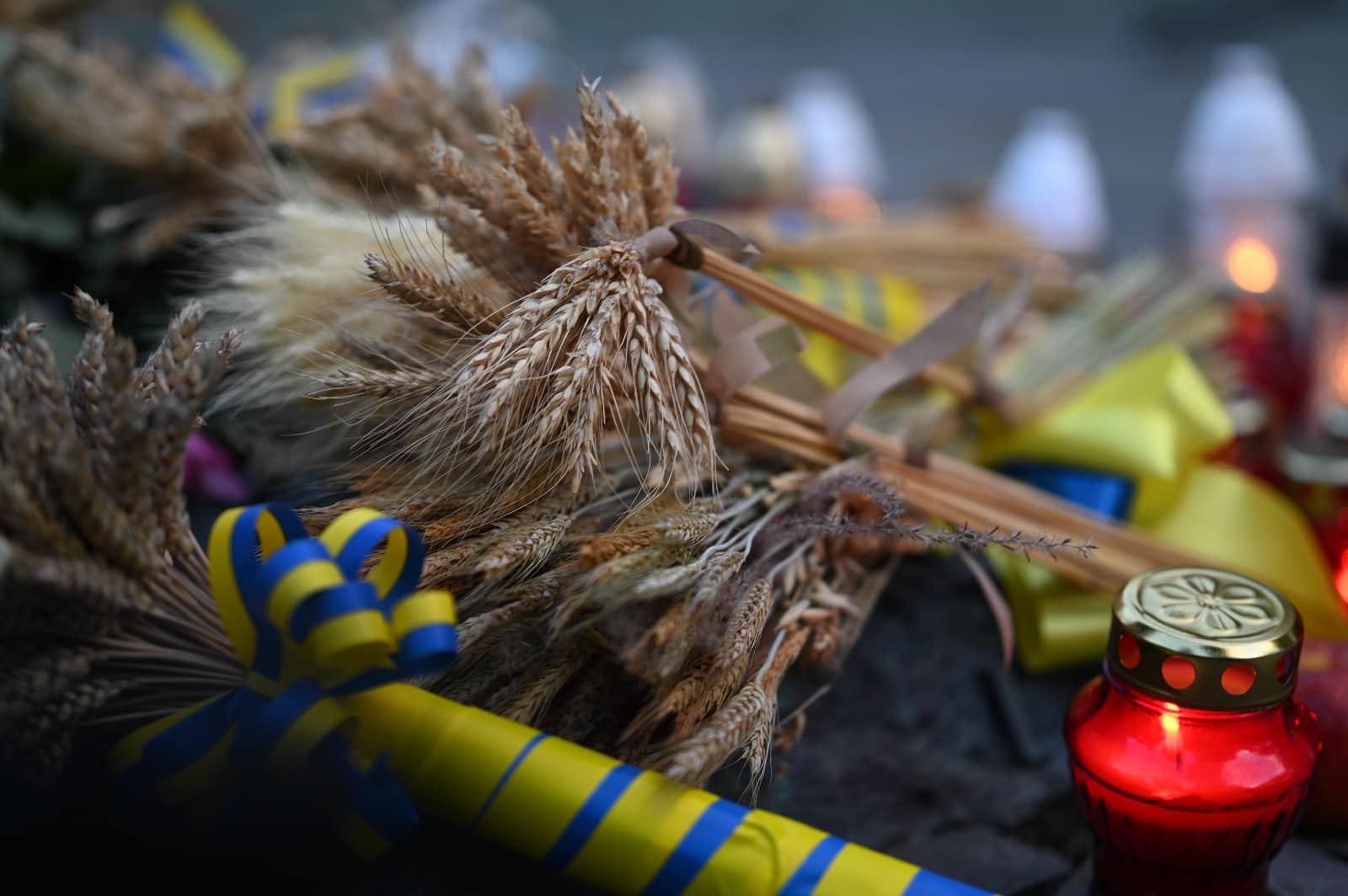 В обласному центрі Закарпаття відзначили 90-ті роковини Голодомору