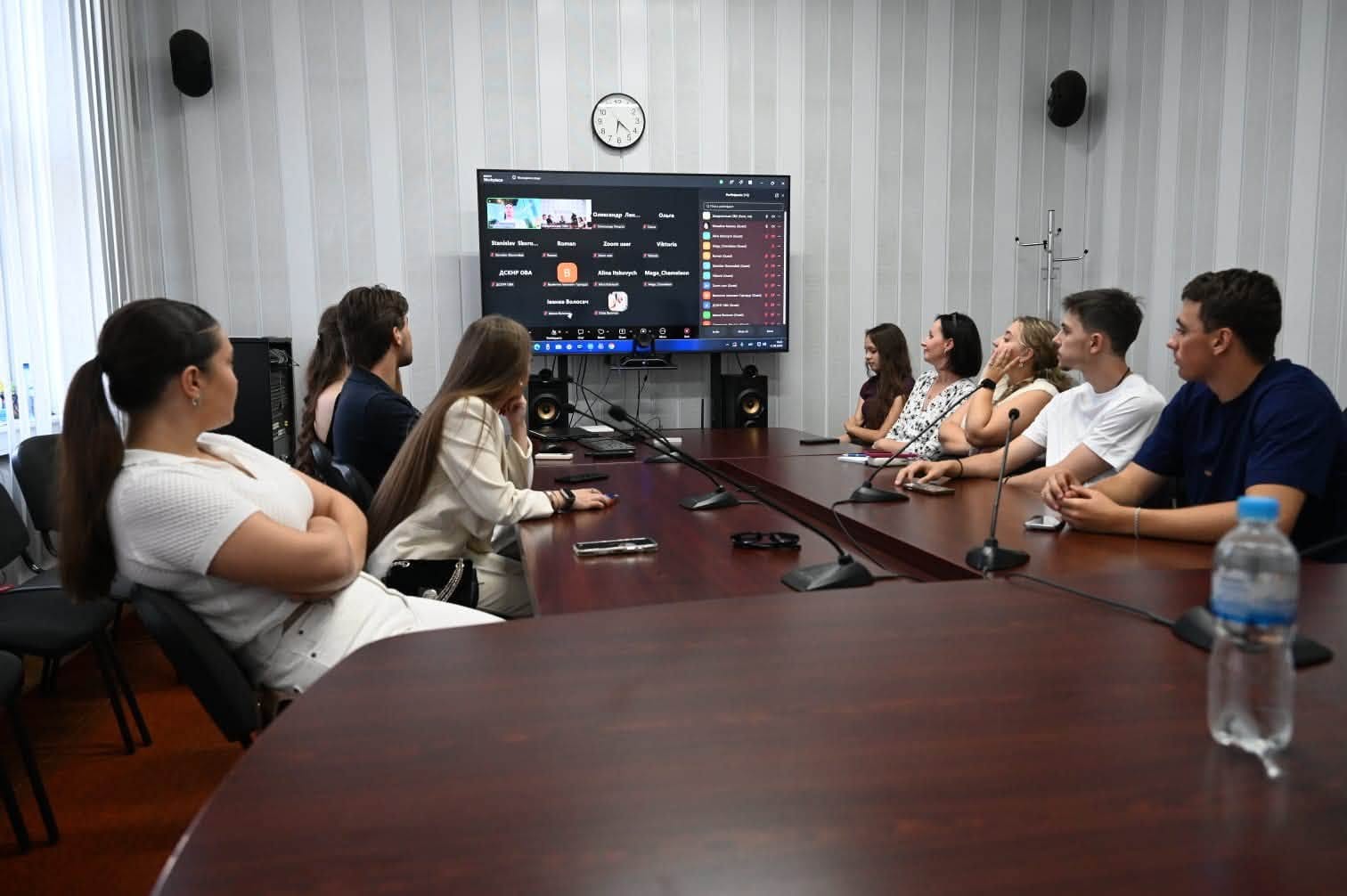 Молоді лідери та лідерки Закарпаття гуртуються, щоб бути співтворцями важливих змін – на рівні громад, регіону й усієї країни