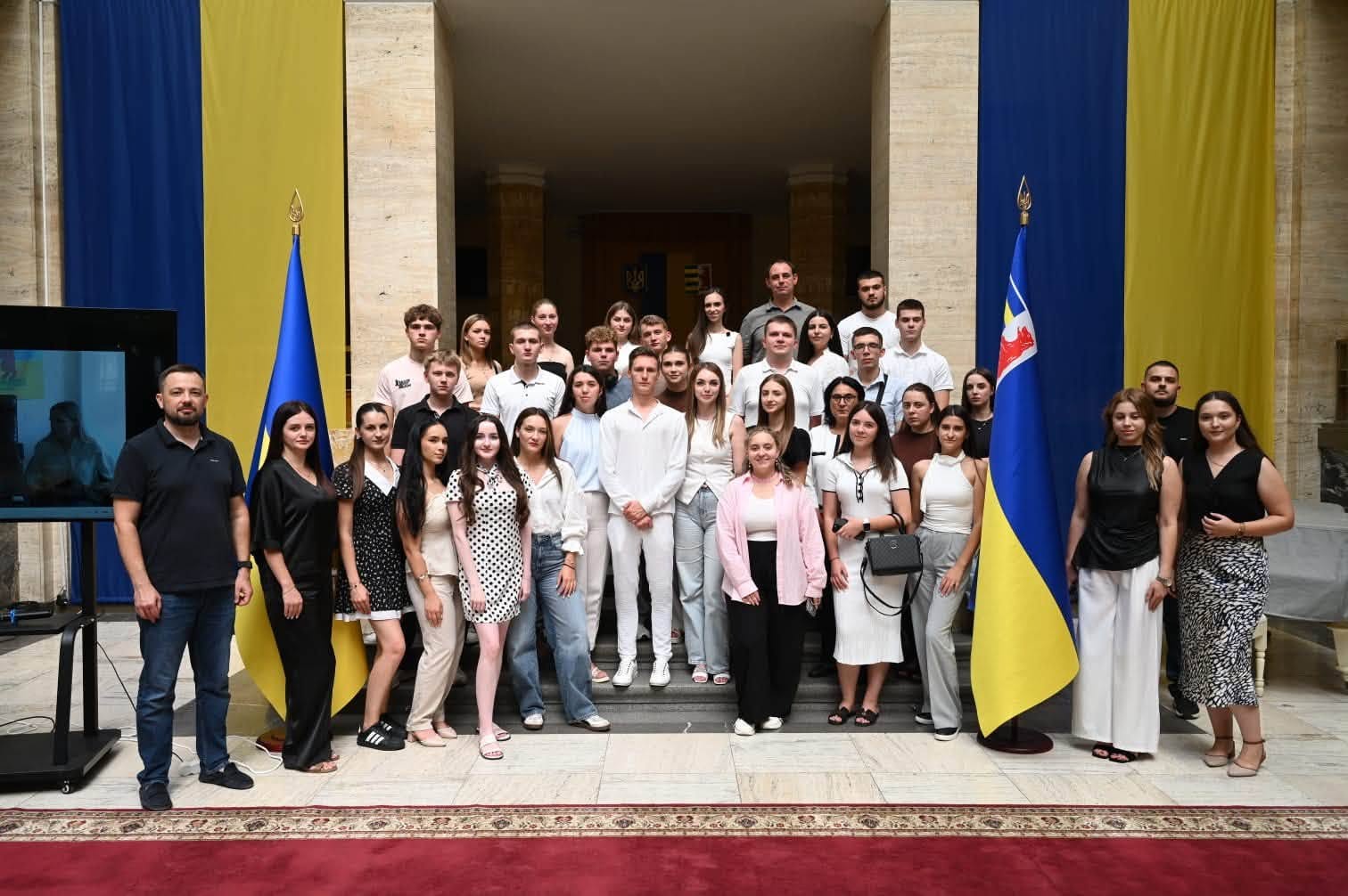 Стартував пілотний проєкт «За молоддю майбутнє Закарпаття»!